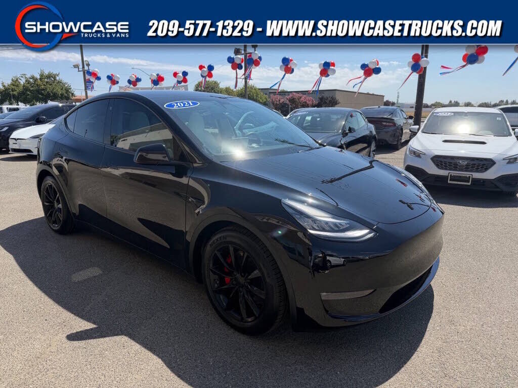 2021 TESLA Model Y