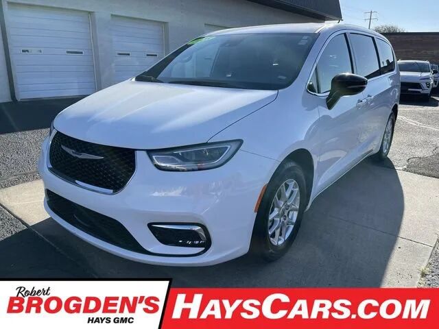 2025 CHRYSLER Pacifica