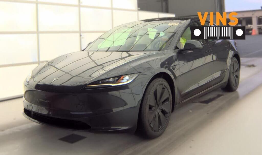 2024 TESLA Model 3