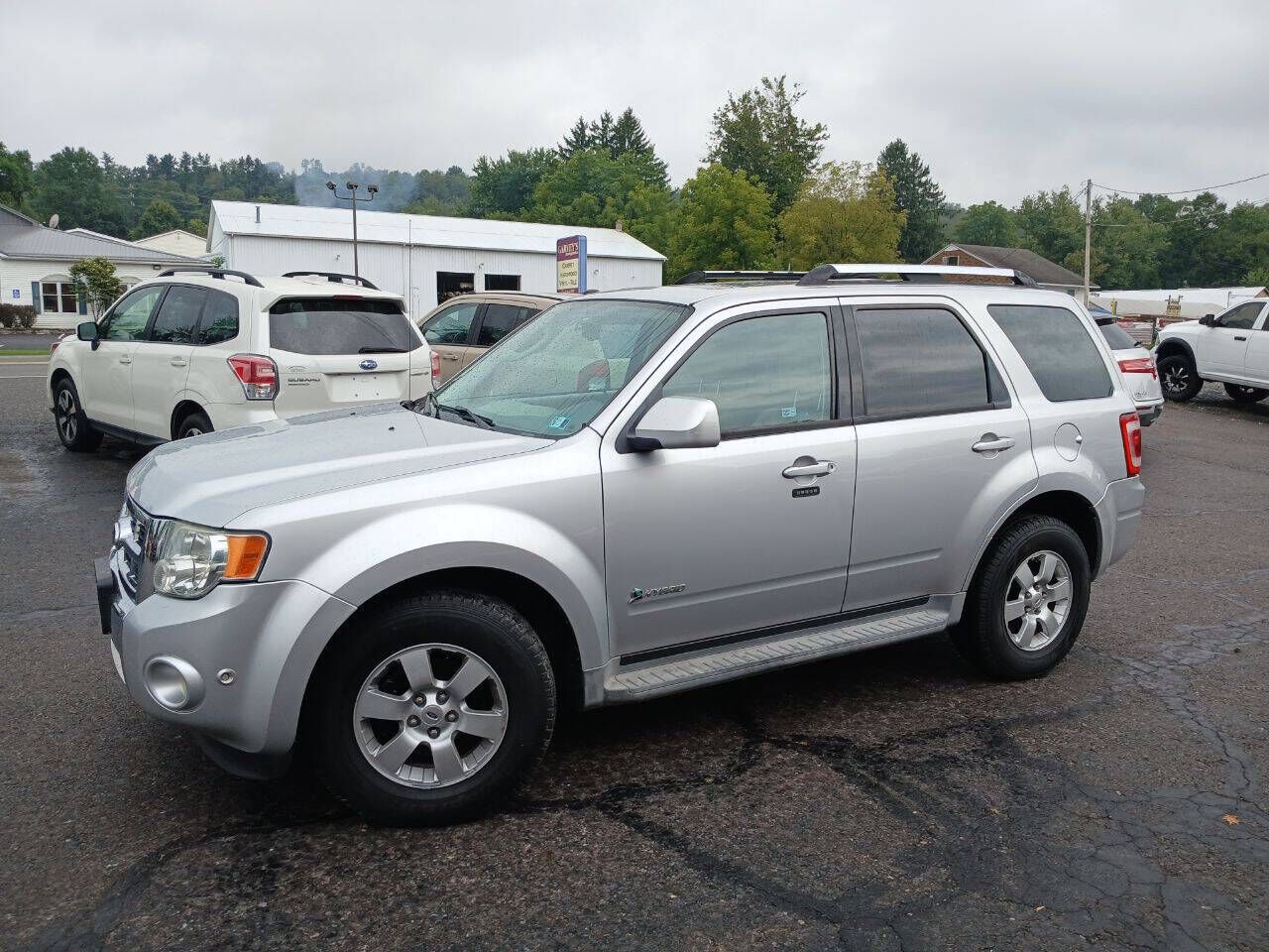 2010 FORD Escape