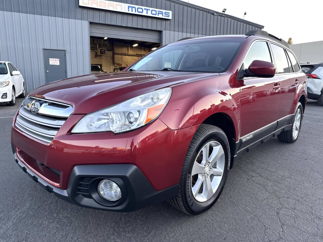 2013 SUBARU Outback