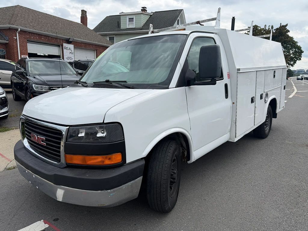 2017 GMC Savana
