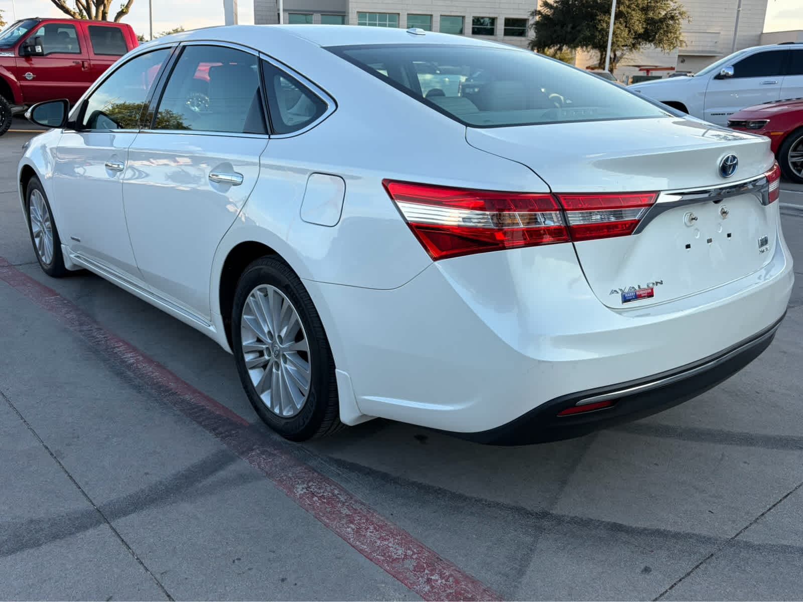 2015 TOYOTA Avalon