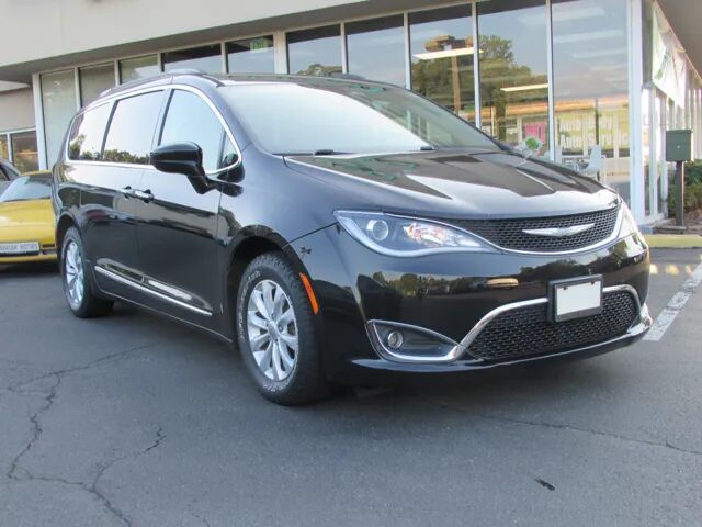 2017 CHRYSLER Pacifica