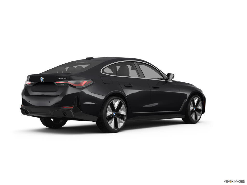 2026 BMW i4