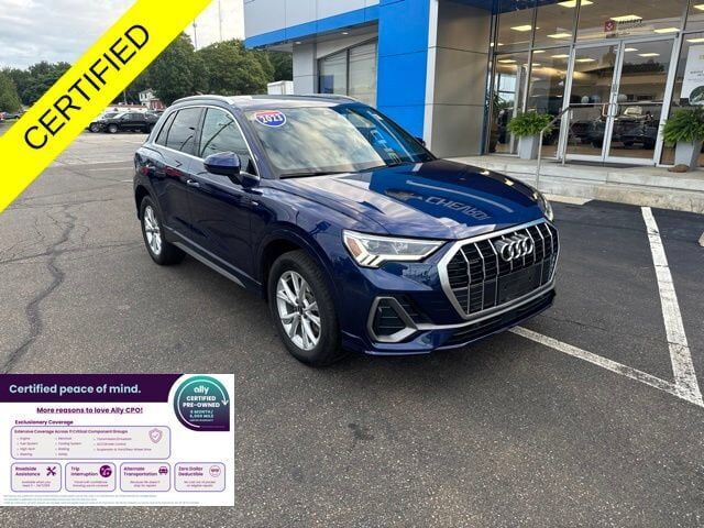 2023 AUDI Q3