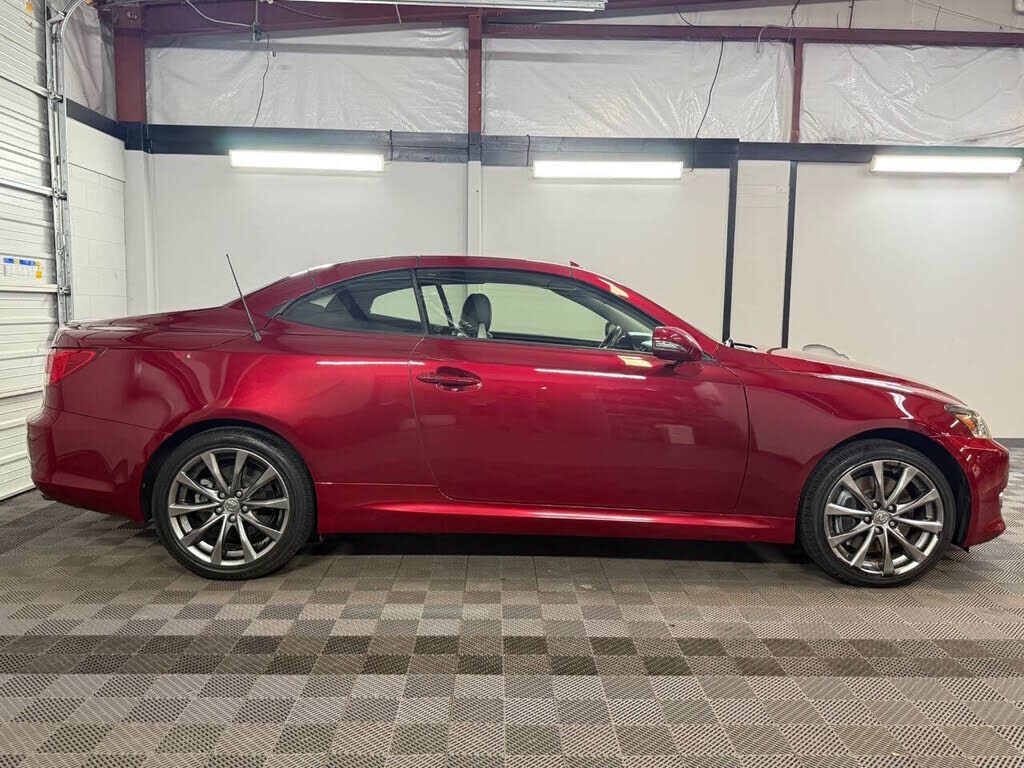 2015 Lexus IS