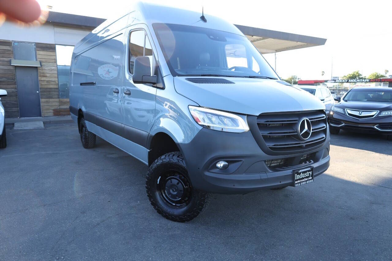 2023 Mercedes-Benz Sprinter