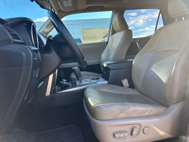 2012 TOYOTA 4-Runner