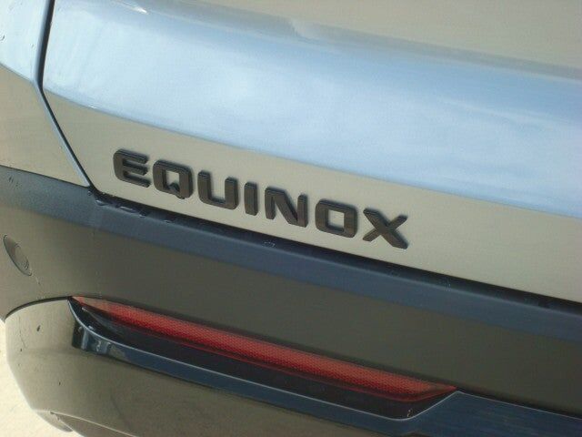 2027 CHEVROLET Equinox