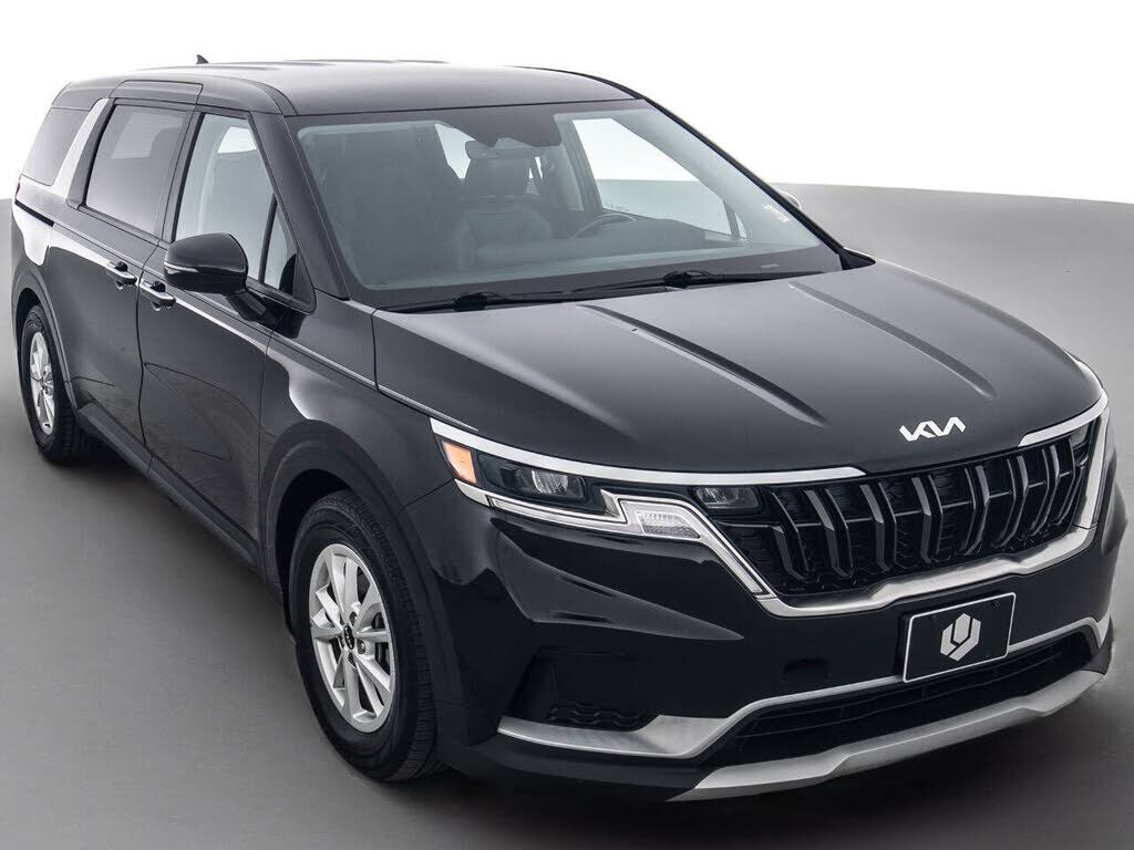 2023 KIA Carnival
