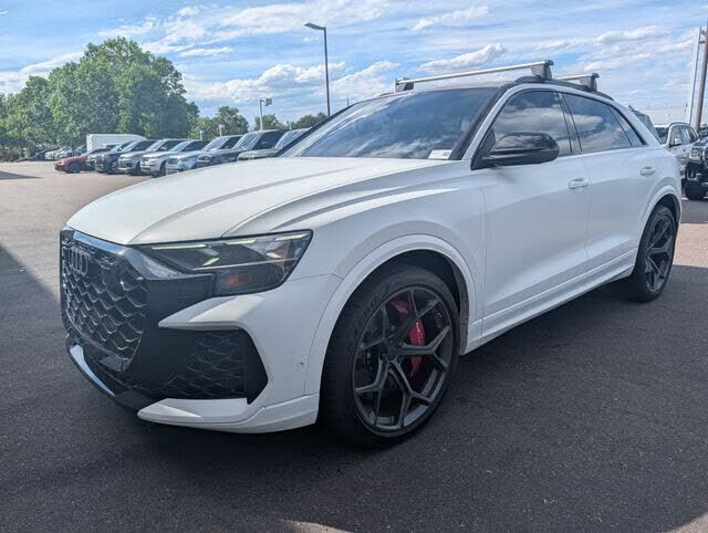 2026 AUDI RS Q8