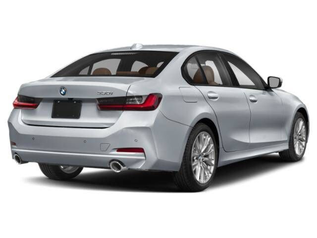 2023 BMW 330i