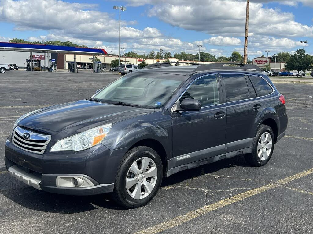 2010 SUBARU Outback