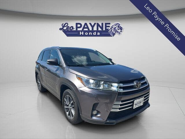 2019 TOYOTA Highlander