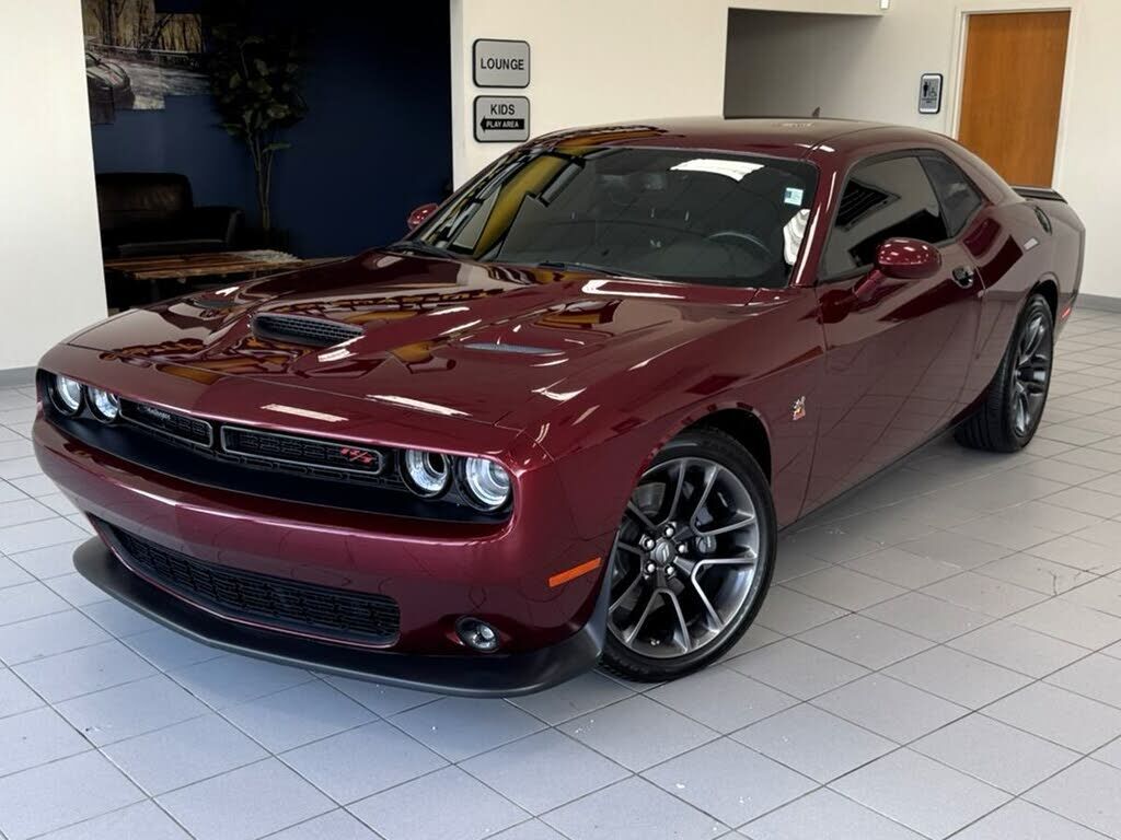 2021 DODGE Challenger