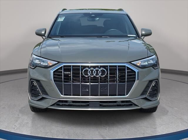 2022 Audi Q3