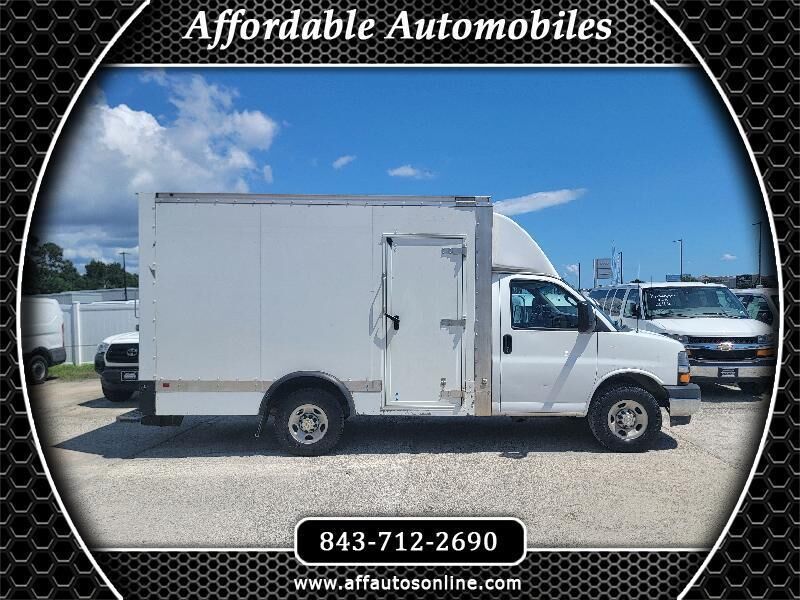 2023 CHEVROLET Express
