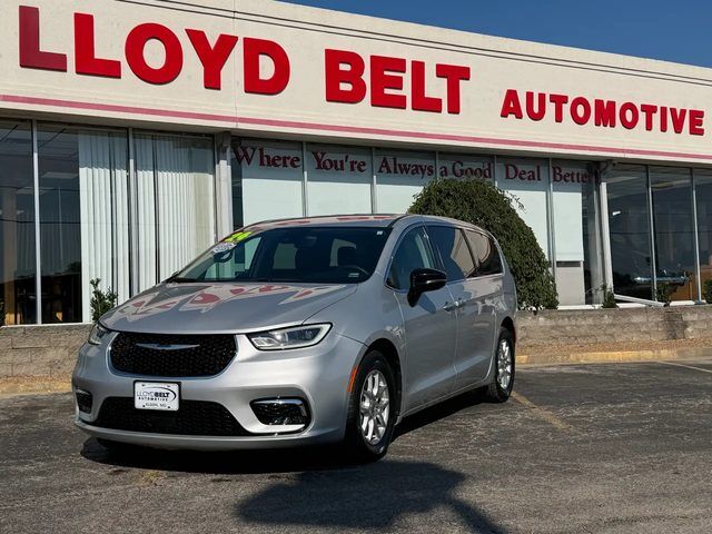 2024 CHRYSLER Pacifica