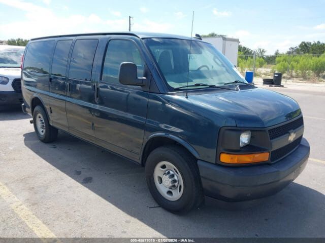 2017 CHEVROLET Express