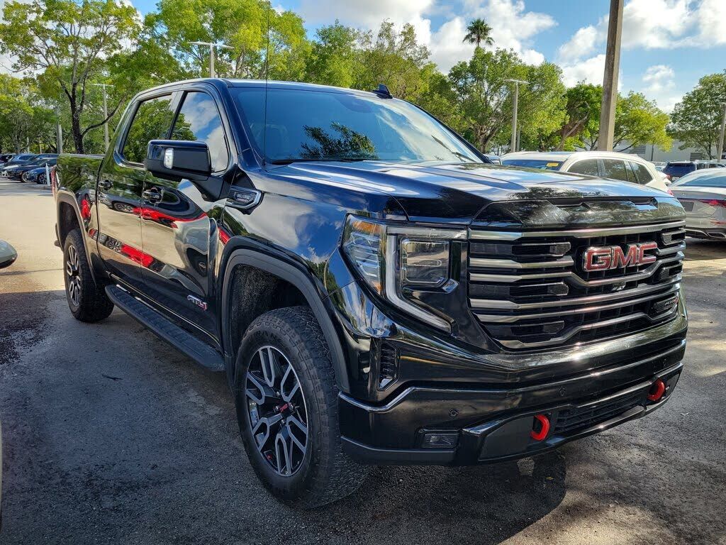 2025 GMC Sierra