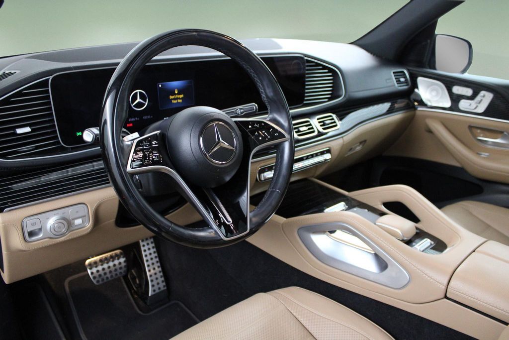 2024 Mercedes-Benz GLS-Class