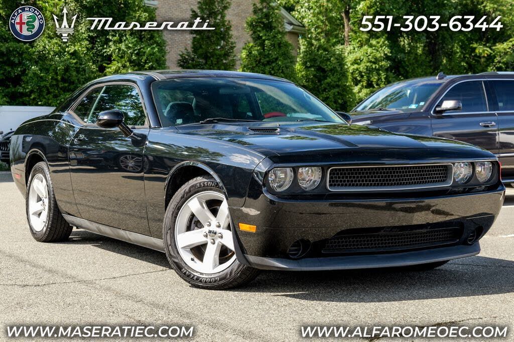 2013 DODGE Challenger