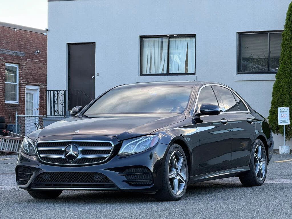 2017 MERCEDES-BENZ E-Class