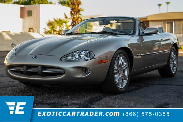 2000 JAGUAR XK8