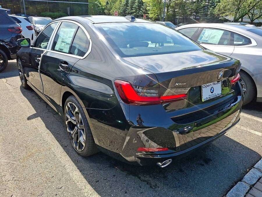 2026 BMW 330i
