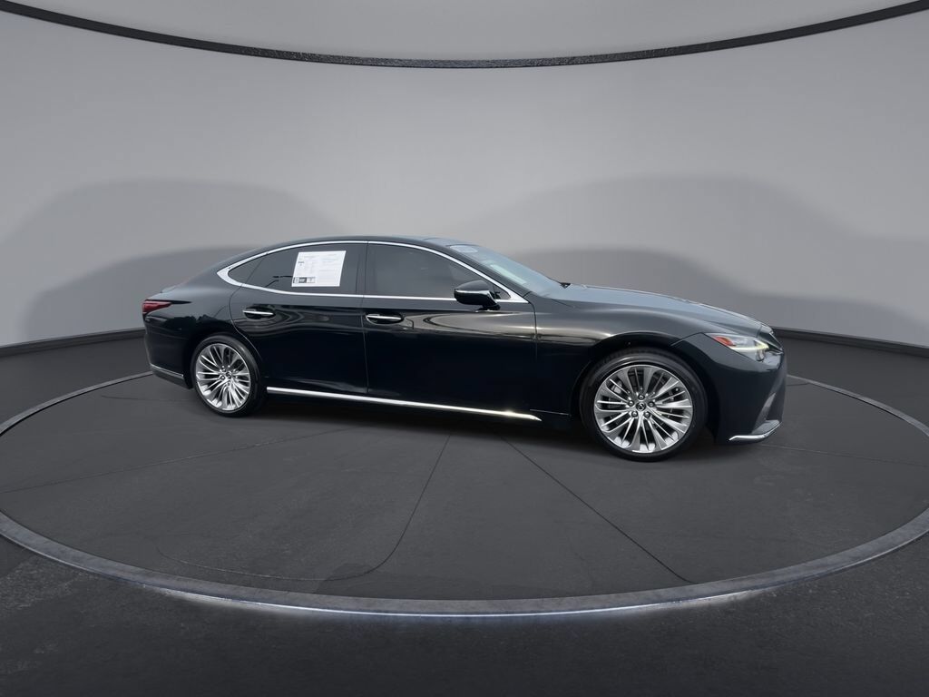 2022 Lexus LS
