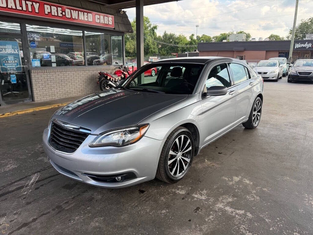 2014 CHRYSLER 200