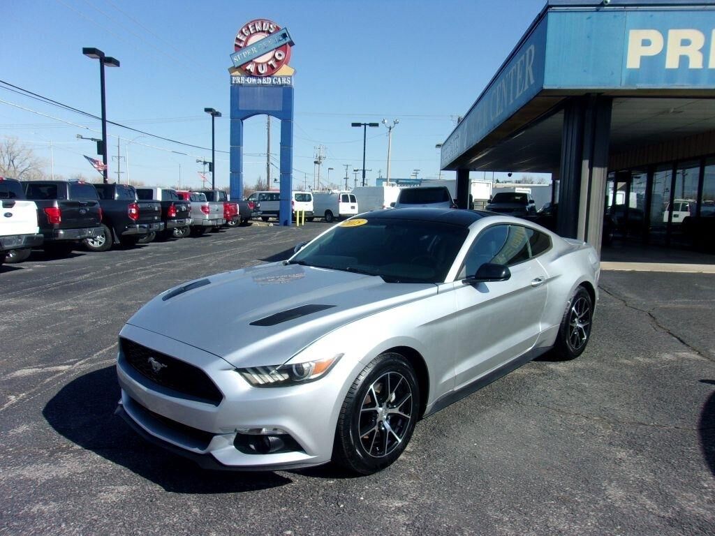 2015 FORD Mustang