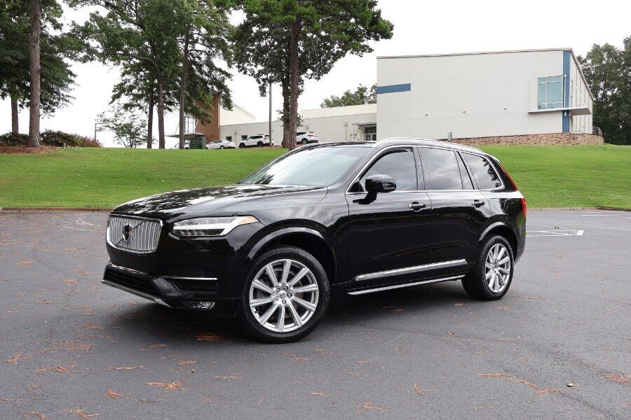 2016 VOLVO XC90
