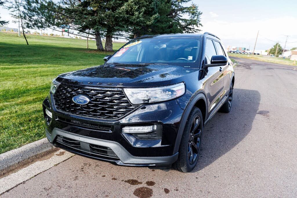 2023 FORD Explorer