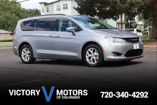 2017 CHRYSLER Pacifica