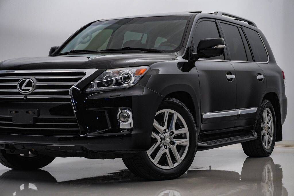2013 Lexus LX