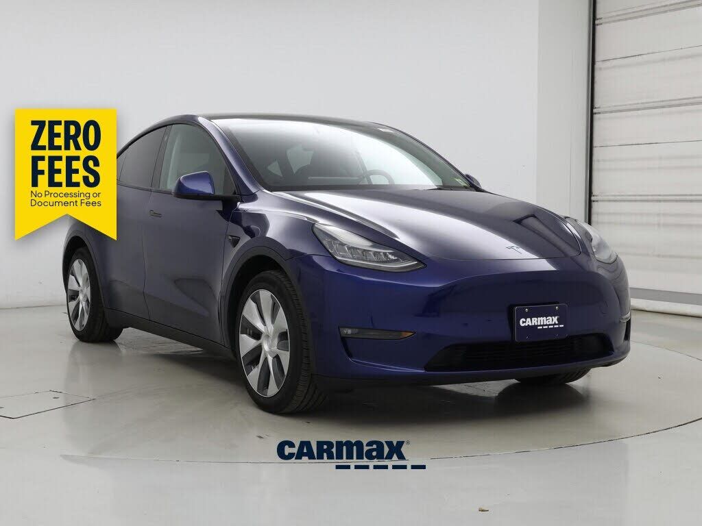 2021 TESLA Model Y