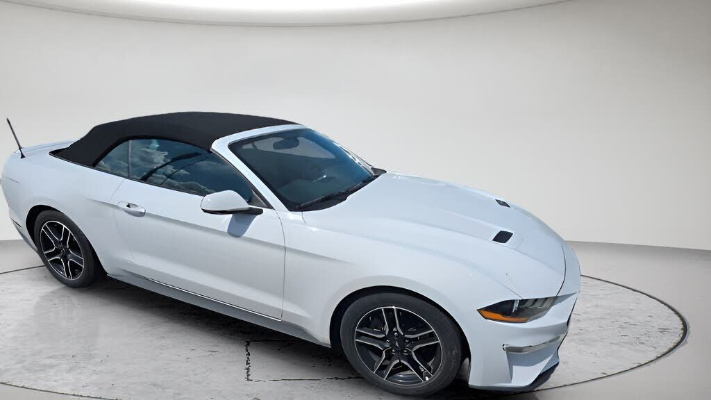 2018 FORD Mustang