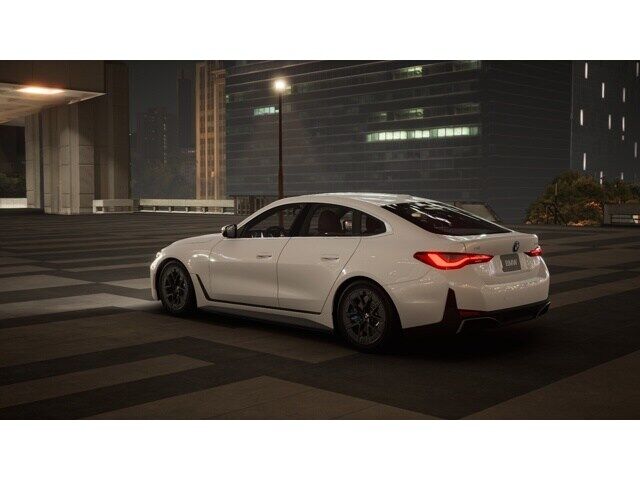 2025 BMW i4