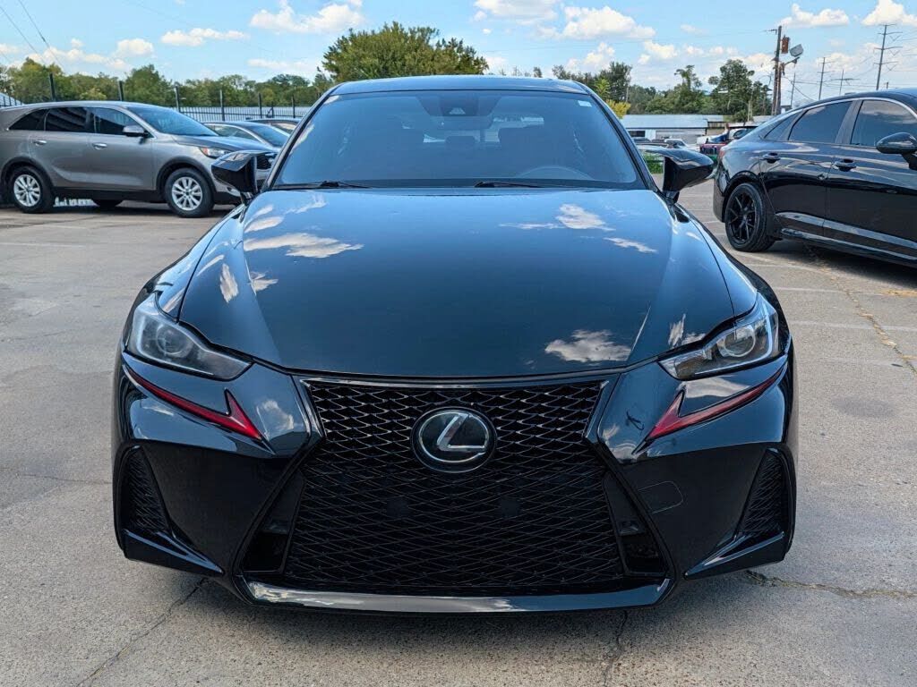 2020 Lexus IS