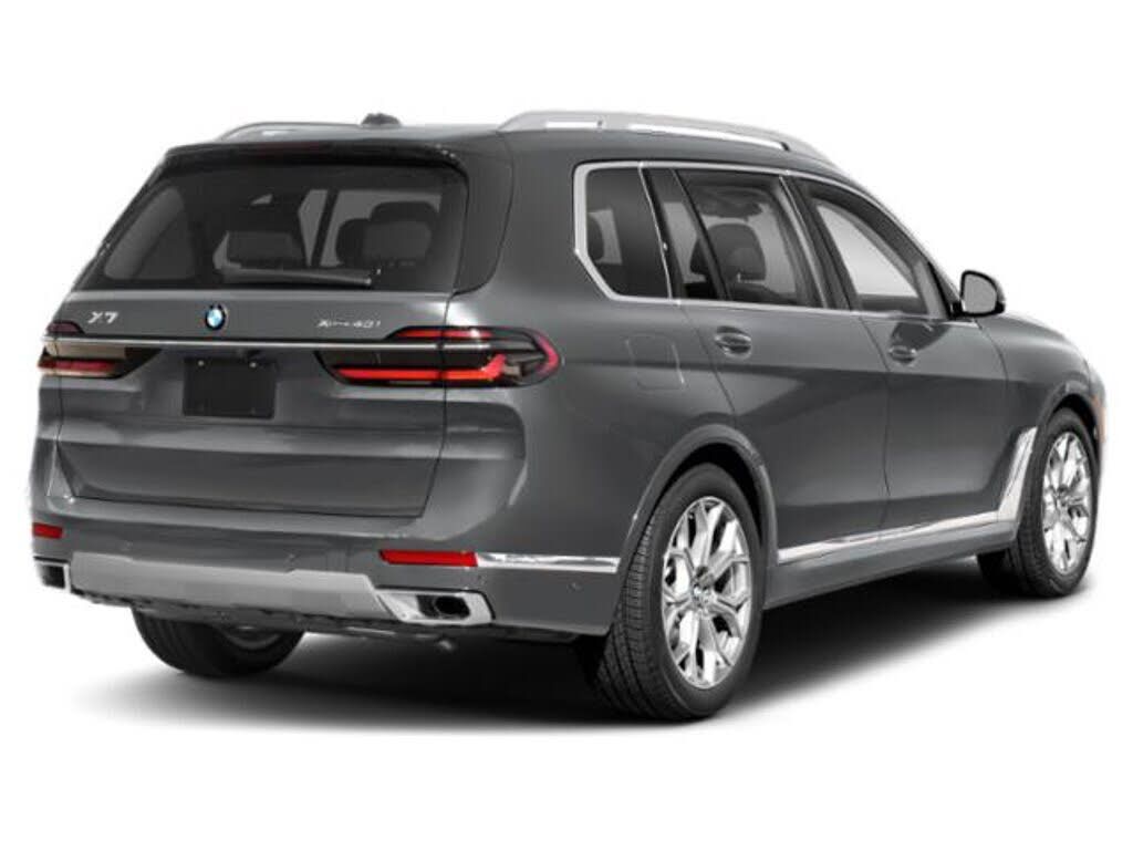 2024 BMW X7