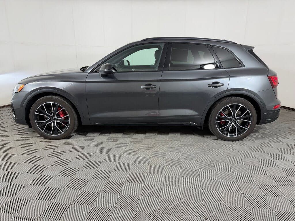 2023 Audi SQ5