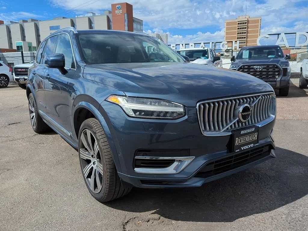 2024 VOLVO XC90