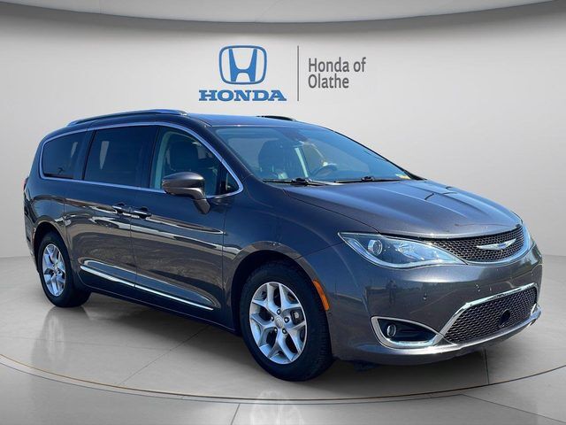 2020 CHRYSLER Pacifica