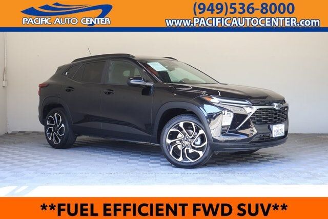 2025 CHEVROLET Trax