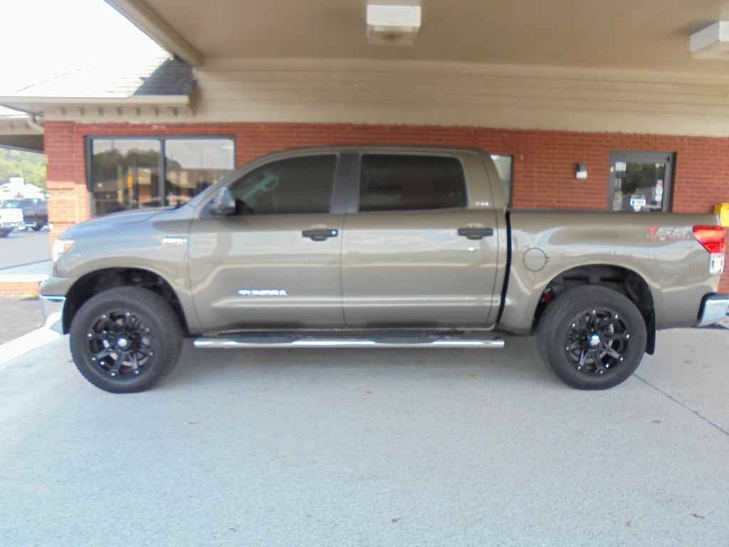 2012 TOYOTA Tundra