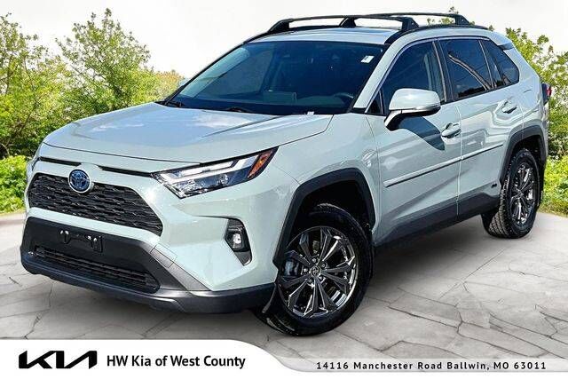 2022 TOYOTA RAV4