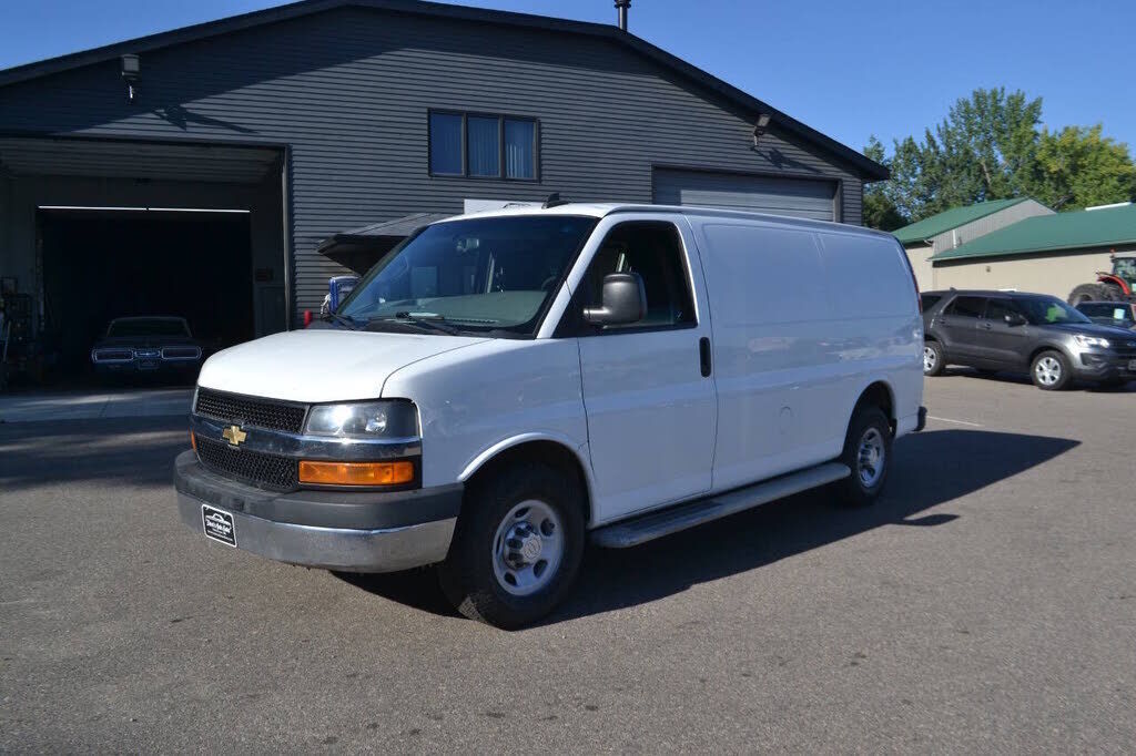 2019 CHEVROLET Express