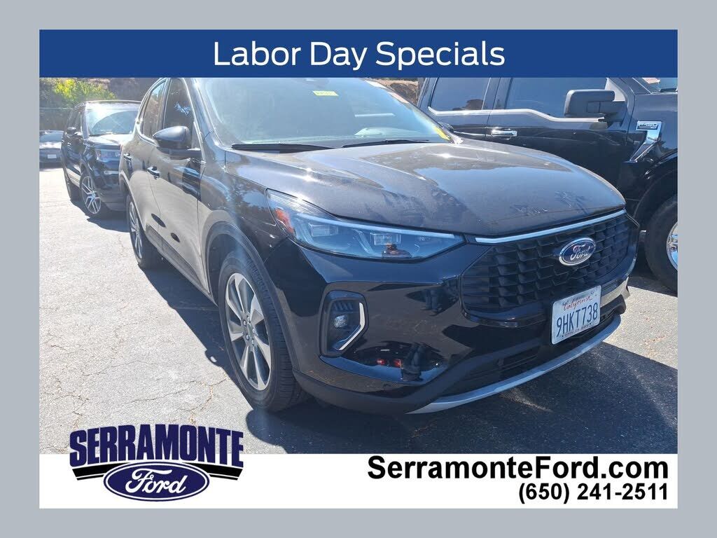 2023 FORD Escape